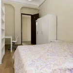 Rent 10 bedroom apartment in Granada