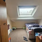 Rent 9 bedroom house in Leeds