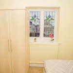 Rent a room in london