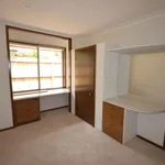 Rent 4 bedroom house in Mount Waverley