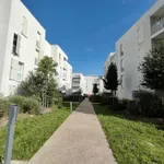 Rent 4 bedroom apartment of 76 m² in Bondoufle