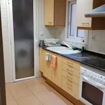 Alquilar 4 dormitorio casa en Barcelona