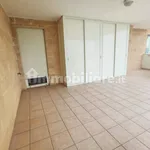 Rent 4 bedroom house of 136 m² in Bari