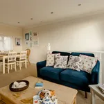 Rent 2 bedroom apartment of 398 m² in Thanet