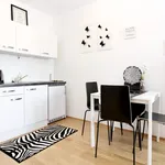 Miete 1 Schlafzimmer wohnung von 517 m² in Vienna