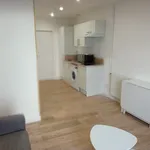 Appartement de 32 m² avec 2 chambre(s) en location à Villeurbanne