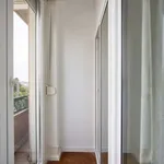 Rent a room in lisbon