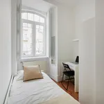 Rent 9 bedroom apartment in Lisbon