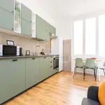 Rent a room of 90 m² in Milan