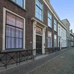 Huur 1 slaapkamer appartement van 53 m² in Kromme Nieuwegracht