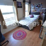 Rent 6 bedroom flat in Leeds