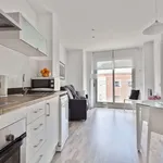 Rent 2 bedroom apartment of 57 m² in barcelona