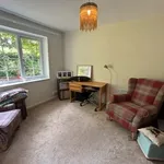 Rent 3 bedroom apartment in East Midlands