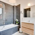 Huur 1 slaapkamer appartement van 646 m² in Brussels