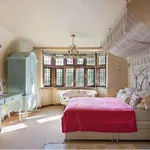 Rent 8 bedroom house in East Of England