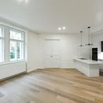 Rent 4 bedroom apartment of 118 m² in Prague