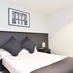 Rent 1 bedroom apartment of 57 m² in barcelona