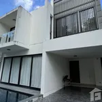 Rent 5 bedroom house of 200 m² in Phuket