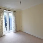 Rent 3 bedroom flat in East Of England