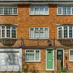 Rent 3 bedroom house in South East England