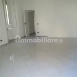 Rent 4 bedroom apartment of 137 m² in Bari