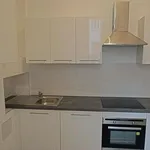 Appartement de 96 m² avec 3 chambre(s) en location à Saint-Étienne