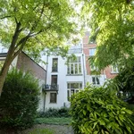 Rent 2 bedroom apartment in Ixelles