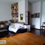 Rent 5 bedroom apartment of 128 m² in Milan