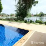 Rent 5 bedroom house of 650 m² in Phuket