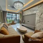 Rent 4 bedroom house of 390 m² in Bangkok