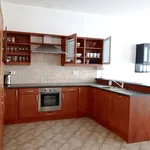 Pronajměte si 2 ložnic/e byt o rozloze 115 m² v Prague