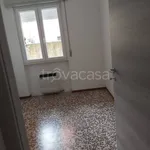 Affitto 3 camera appartamento di 80 m² in Lavena Ponte Tresa