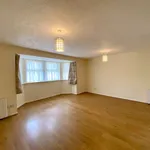 Rent 2 bedroom flat in Aldershot