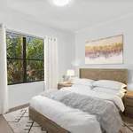 Rent 2 bedroom apartment in Wollongong