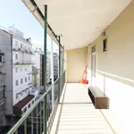 Rent 5 bedroom apartment in Lisbon