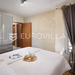 Rent 2 bedroom apartment of 59 m² in Pula