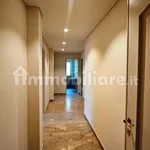 Affitto 5 camera appartamento di 162 m² in Parma