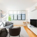 Rent 2 bedroom apartment of 60 m² in Porto