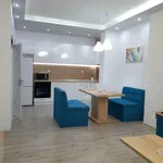 Rent 2 bedroom apartment of 70 m² in Тракия