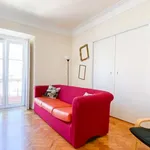 Rent a room in lisbon