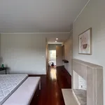 Rent 4 bedroom apartment in Porto