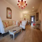 Rent 2 bedroom apartment of 150 m² in Marbella