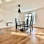 Rent 3 bedroom flat in Leeds