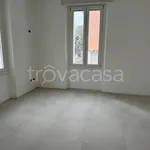 Affitto 3 camera appartamento di 75 m² in Bergamo