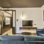 Rent 4 bedroom apartment of 250 m² in Barcelona