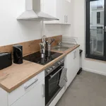 Rent 4 bedroom apartment of 15 m² in Berlin