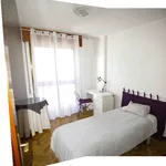 Rent a room in Madrid']