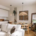 Rent 2 bedroom apartment of 56 m² in Lisboa