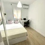 Rent a room of 70 m² in madrid