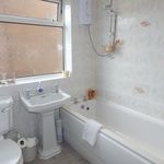 Rent 3 bedroom house in East Midlands